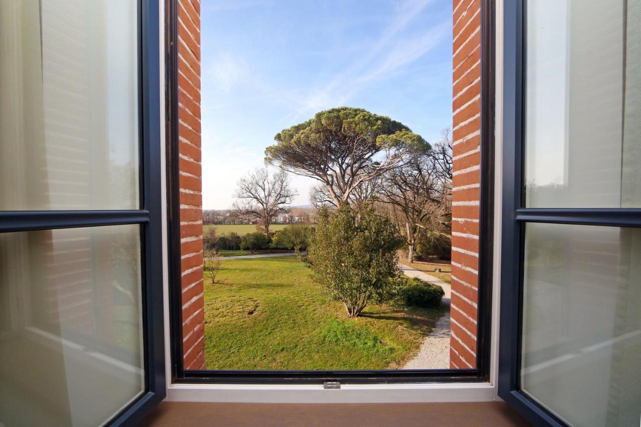 Domaine D'En Fargou Hotel Saint-Sulpice  Exterior photo